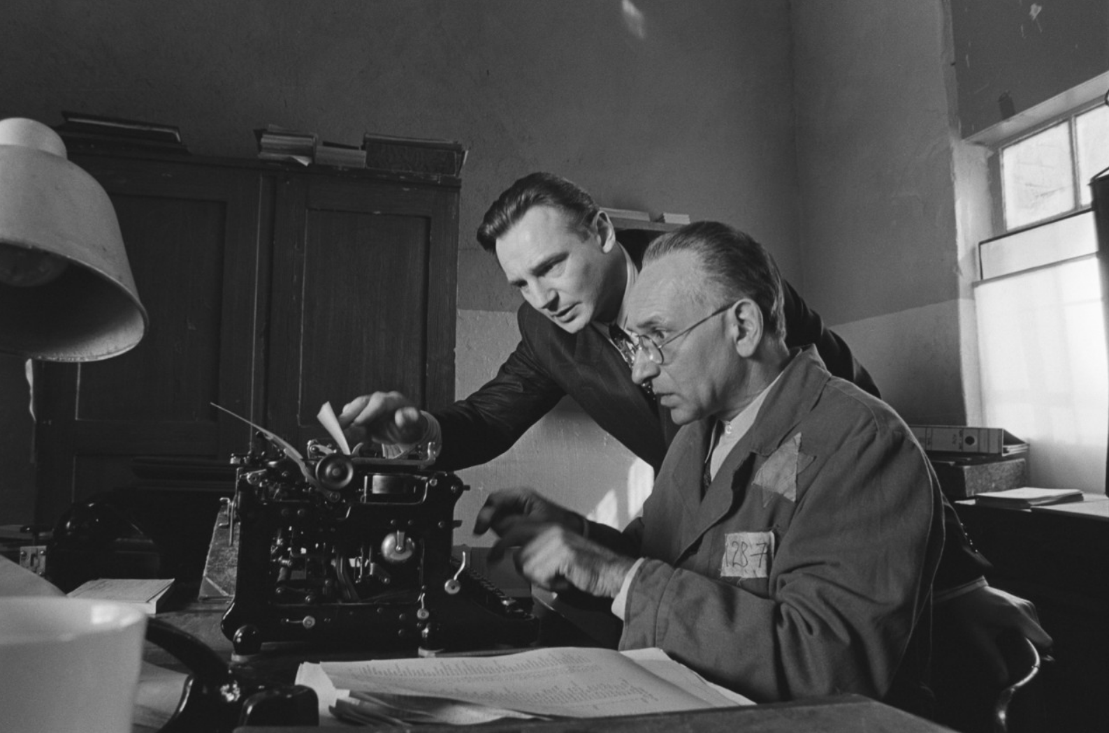 영화 쉰들러리스트의 한 장면